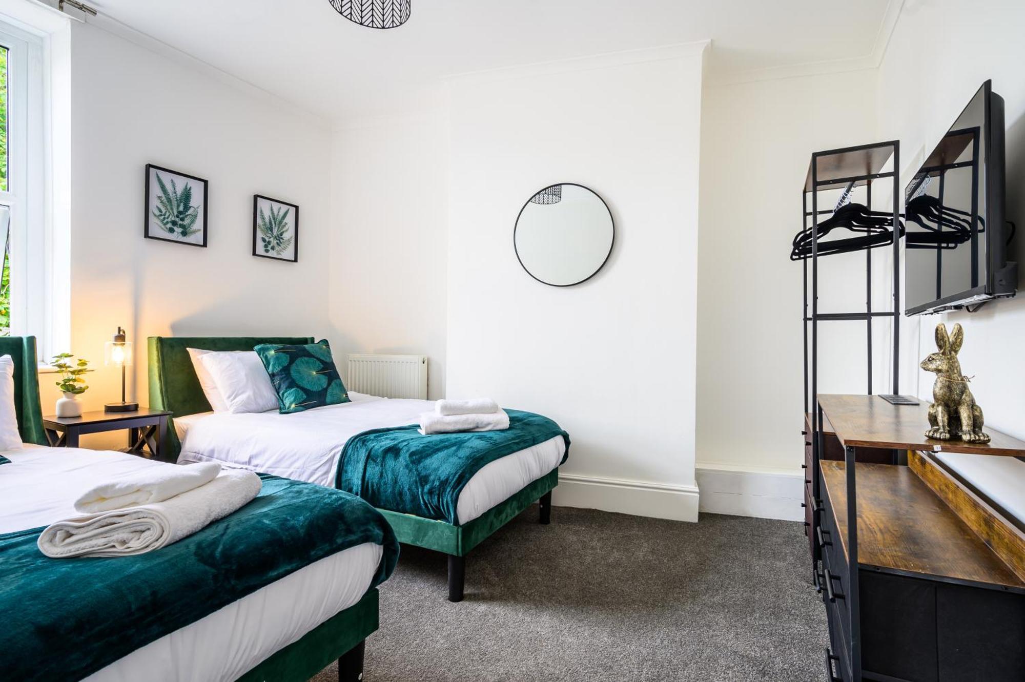 Stunning House Sleeps 7 - Parking Villa Buxton  Buitenkant foto
