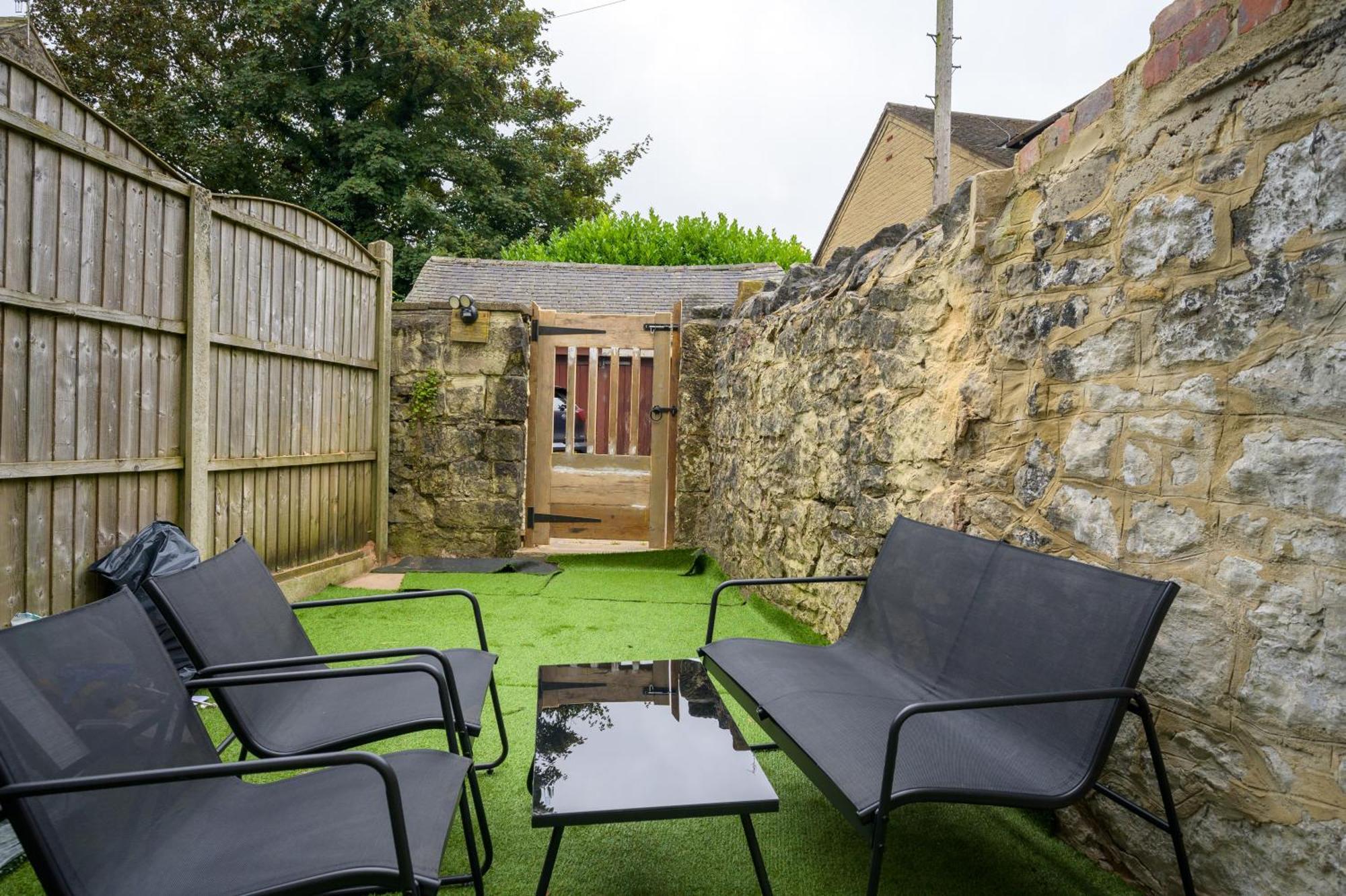 Stunning House Sleeps 7 - Parking Villa Buxton  Buitenkant foto